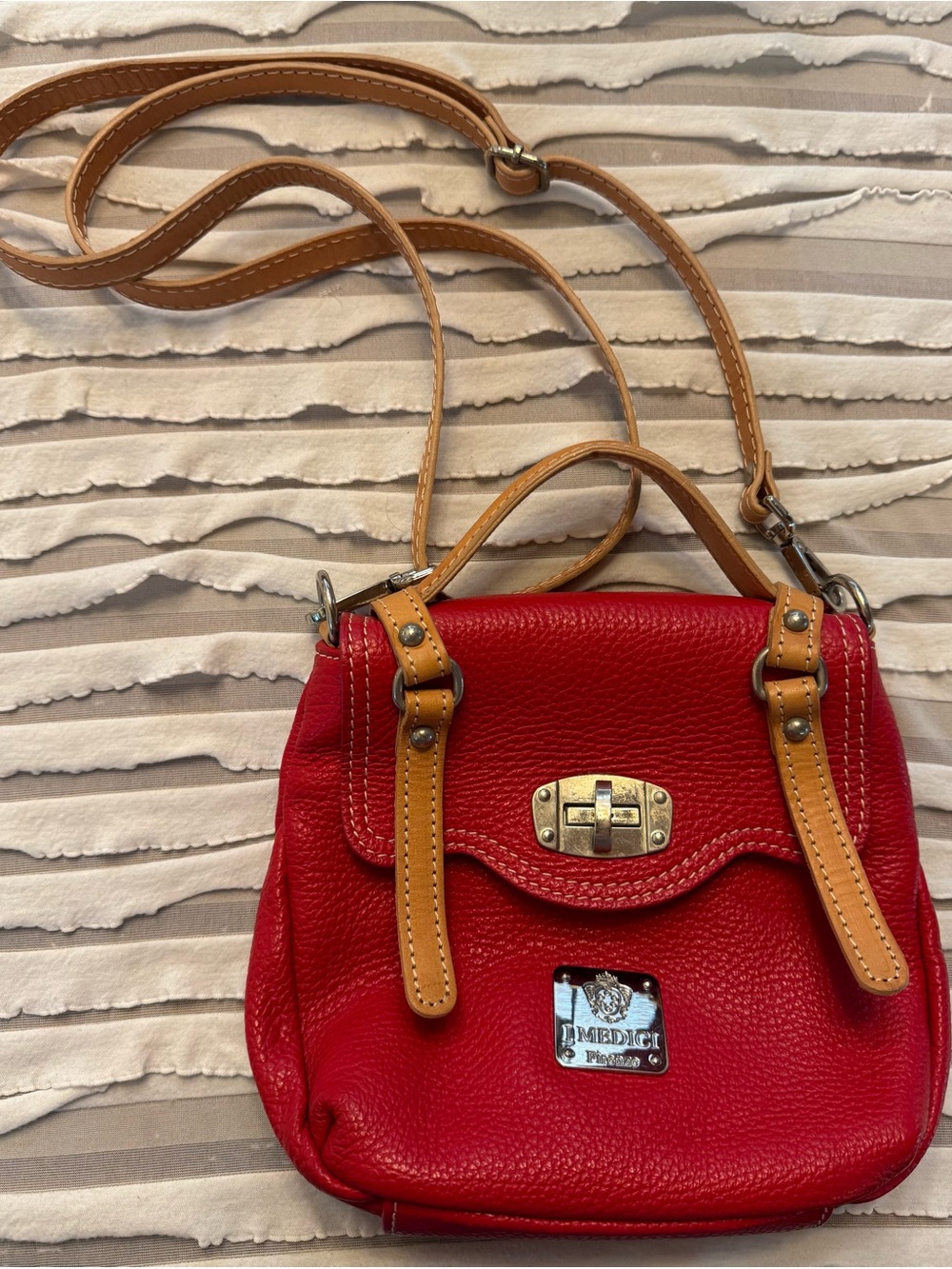 Medici Firenze Red Pebbled Leather Crossbody Purse Y2K 90s Italian Shoulder Bag